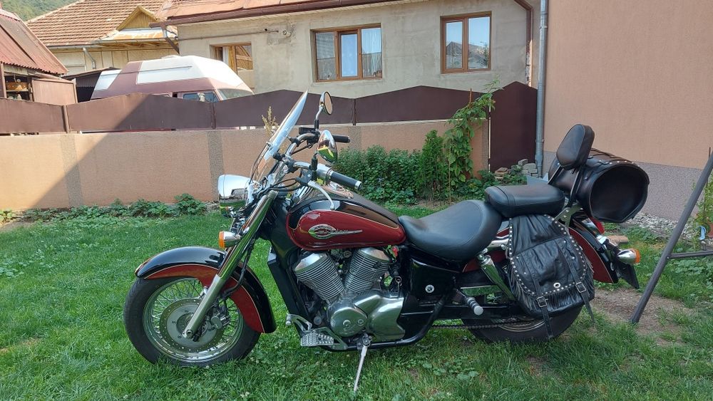 Vând Honda Vt750 Shadow (A.C.E.)