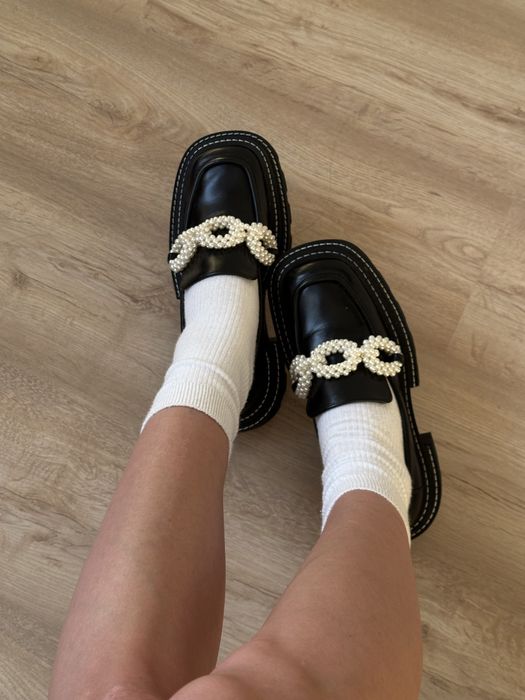 Лоферы Charles & Keith