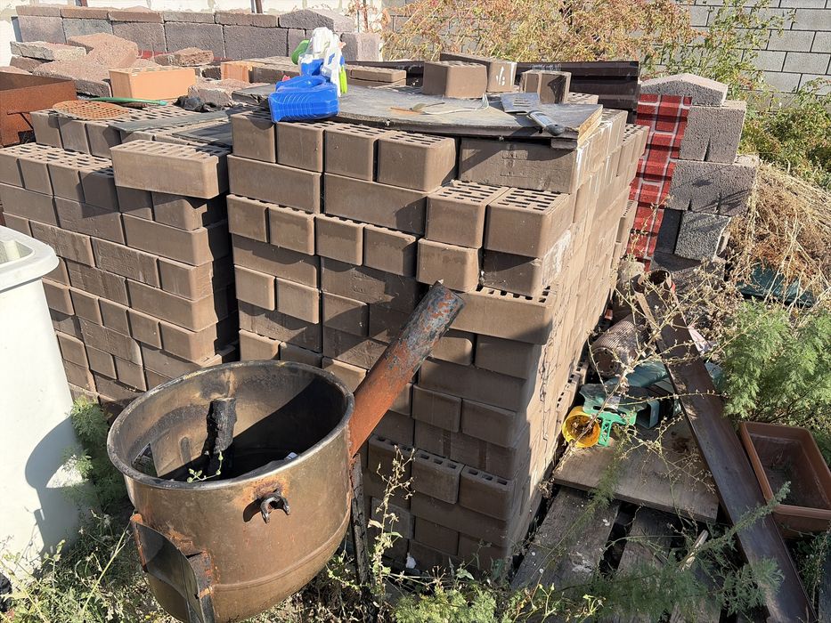 Продам кирпич “Енки”