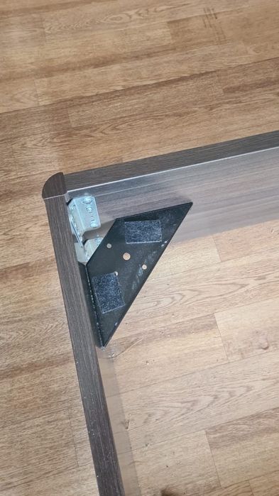 Продам кровать, шифонер, прихожку