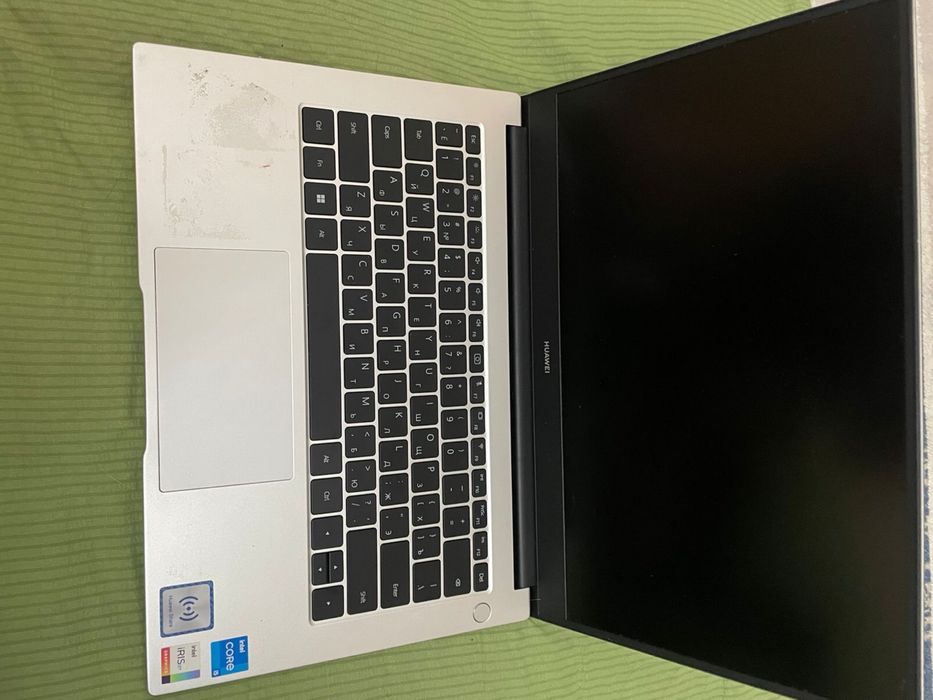 Продаю Ноутбук huawei MateBook D14