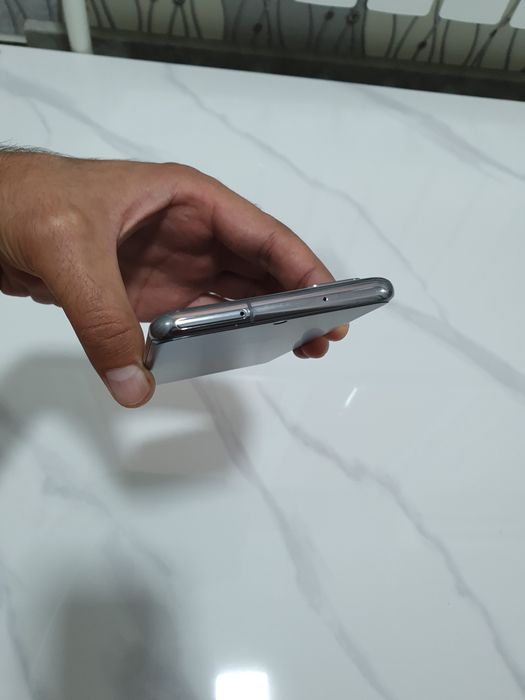 Samsung s20 plus