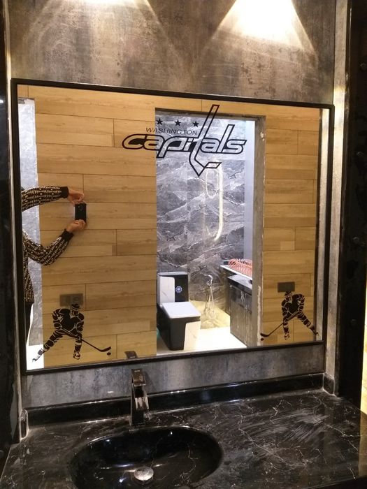 Зеркала под заказ с подсветкой