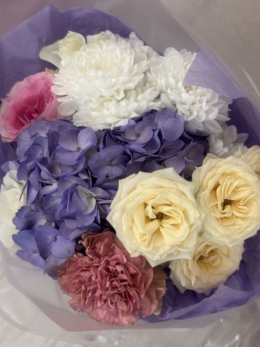 Продам цветы букеты