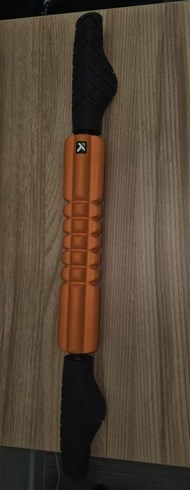 Массажный роллер triger point grid STK