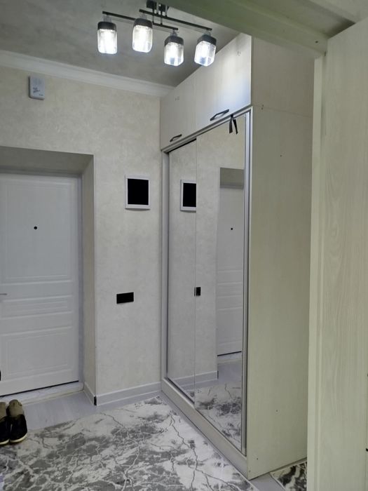 Срочно продаётся 77 серия 2 комнатный квартира с евро ремонтом