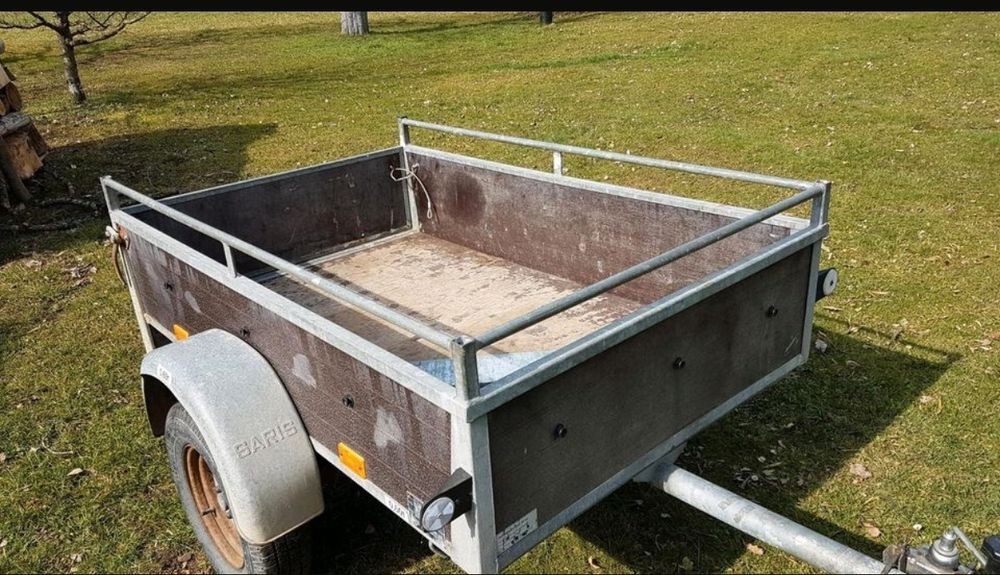 remorca  Saris 600 kg