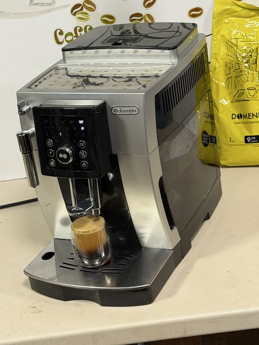 Кафемашина кафе автомат delonghi magnifica S с гаранция