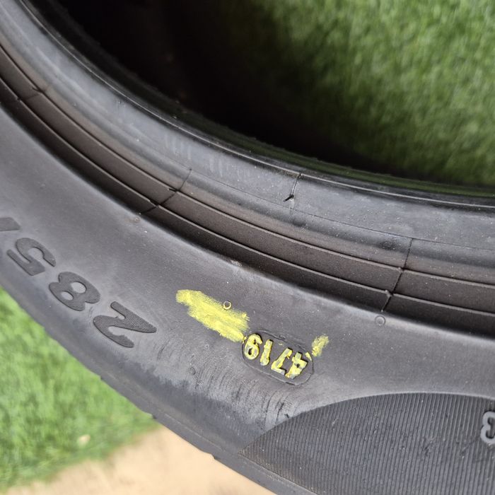 285 40 21 Pirelli