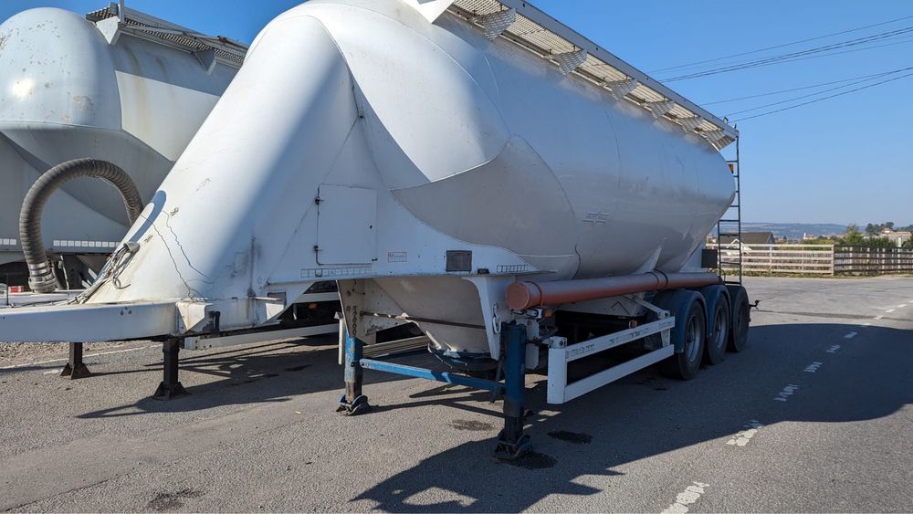 Spitzer 37 MC din 2000  5000 euro cu TVA