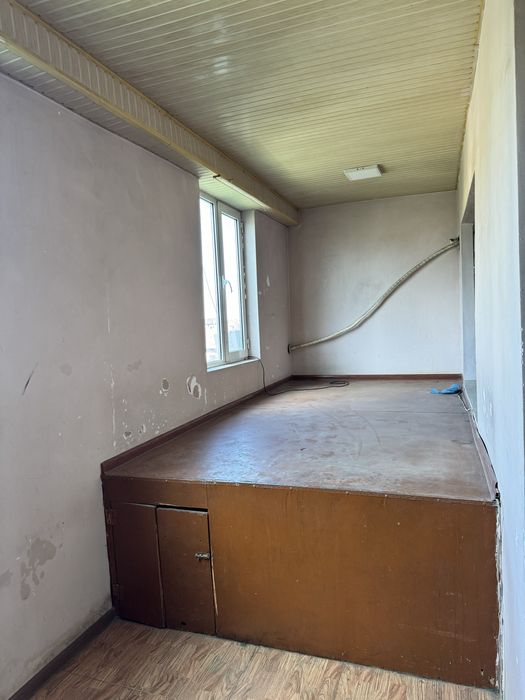 Нефтчилар/Санжарбек Фазоси 4хонали квартира сотилади, СРОЧНО!!