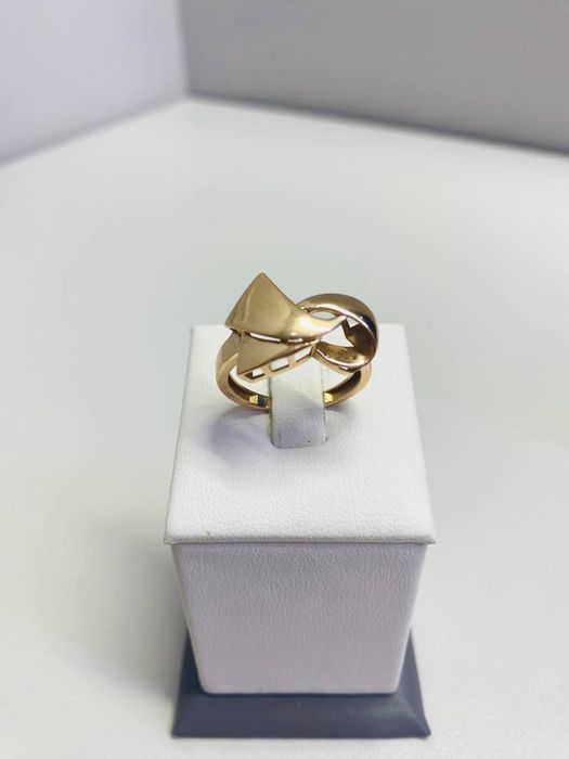 Золотое кольцо КН73512