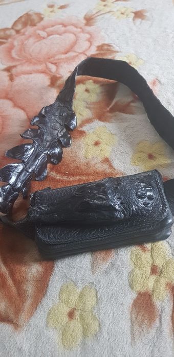 Продам напоясную сумку ,,Крокодил,,
