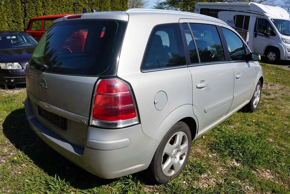 На Части Opel Zafira B 1.6i Z16XEP 105к.с. 2006г.