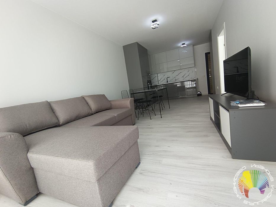 Дава се под наем Двустаен апартамент в Бургас, Славейков - 76 кв.м за 510 € - Снимка #4