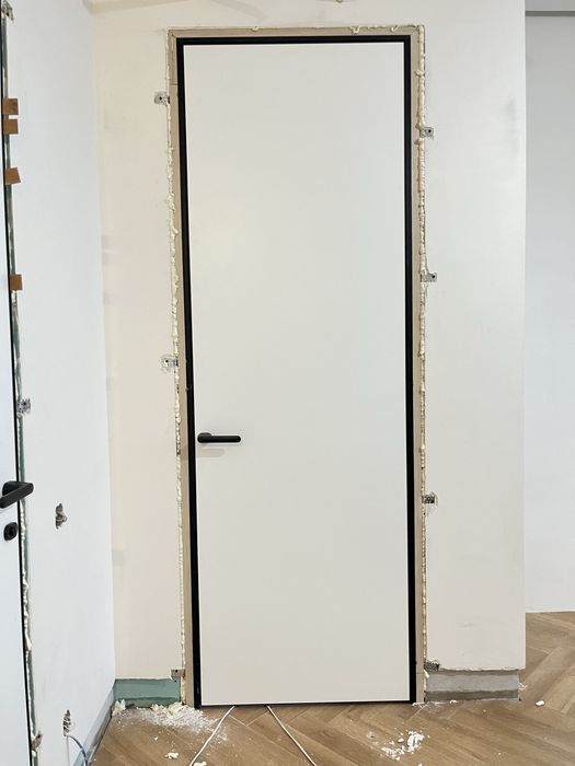 Установка скрытых дверей