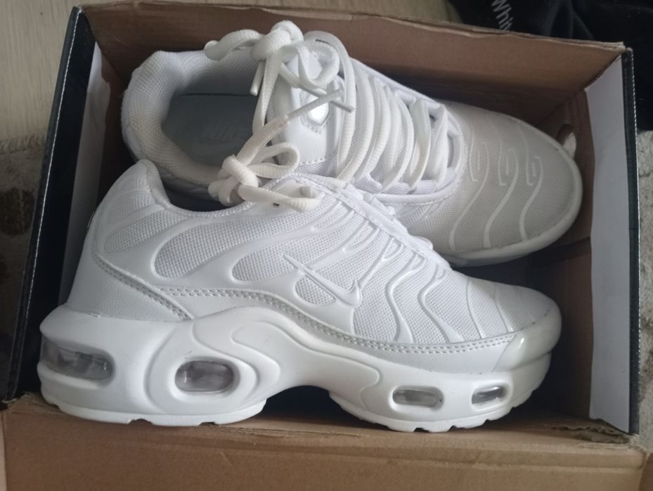 Кросовки Nike air max