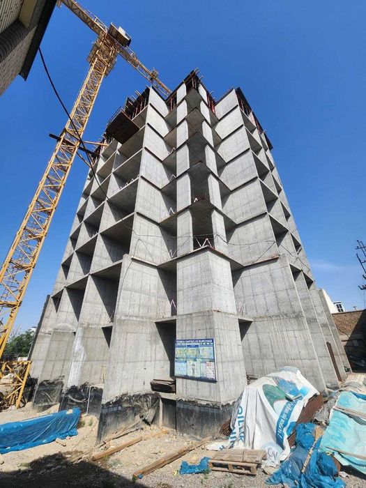 Продаётся 1-комнатная квартира 45 м² в новом ЖК Rizo Qal'asi, Наманган