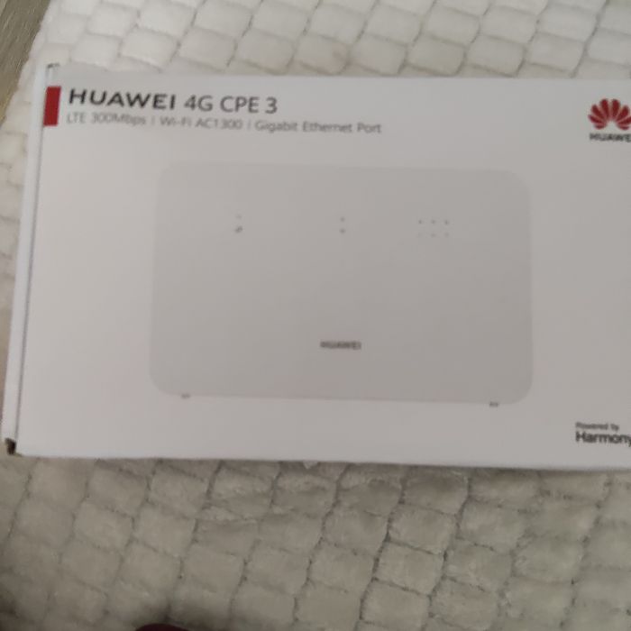 Router 4G cu sim Huawei B311-221