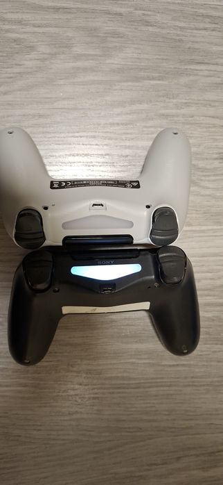 Плейстейшън 4 с игри