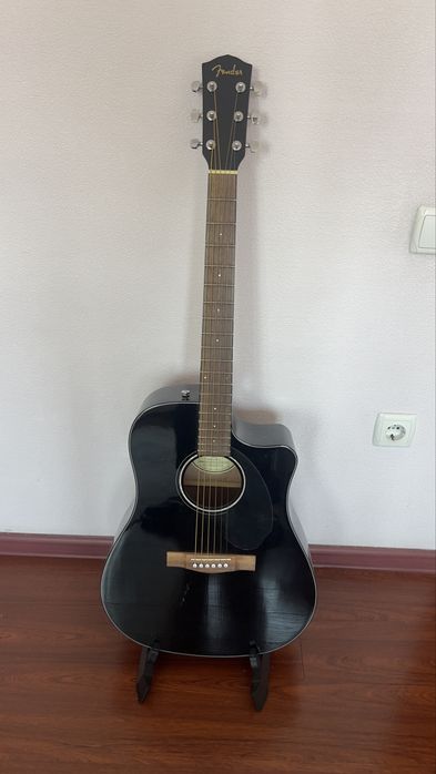 Гитара шестиструнная