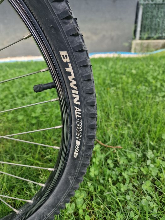 Bicicleta BTWIN roti 24
