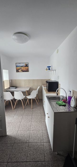 Inchiriez casa Mosnita Noua