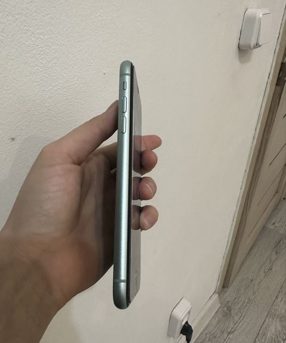 Айфон 11 без ремонт iphone11