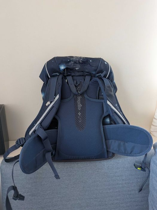 Детска раница за първи-четвърти клас Ergobag AtmosBear