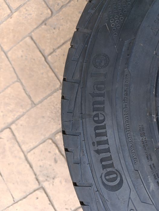 Нови летни гуми Continental 225/75/16 C 121/120,Дот 2025