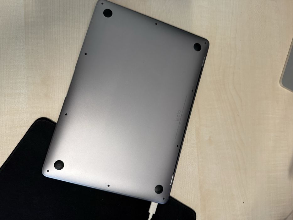 MacBook Air 13” 2018 – Space Gray