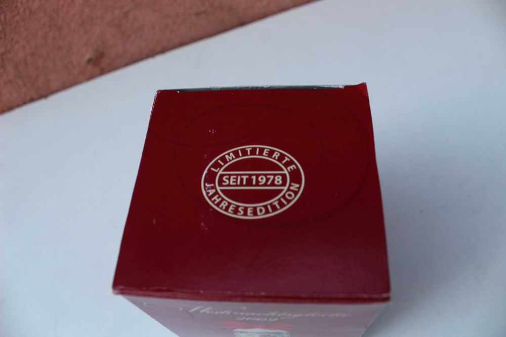 Clopotel portelan colectie, ed limitata HUTSCHENREUTHER 2009