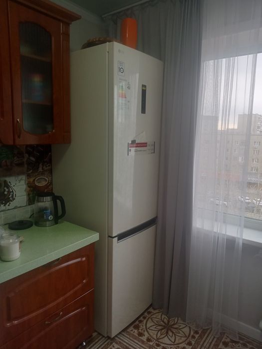 Продам холодильник новый