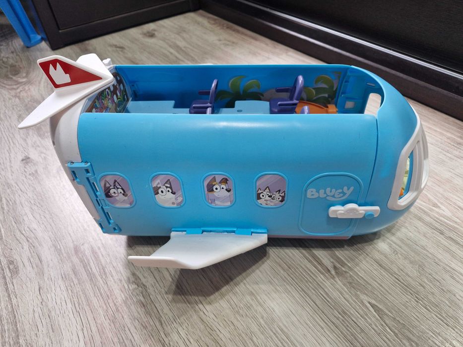 Casuta Bluey si Bingo