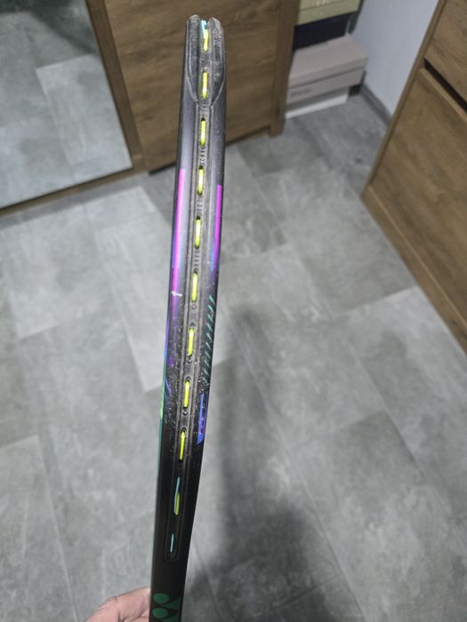 Racheta Yonex V CORE PRO