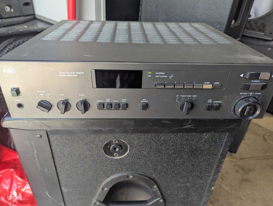 NAD 7240PE Stereo Receiver