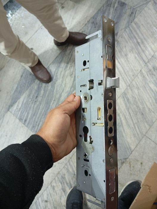 Ремонт замков дверей установка замков  вскрытие замков zamok ochish .