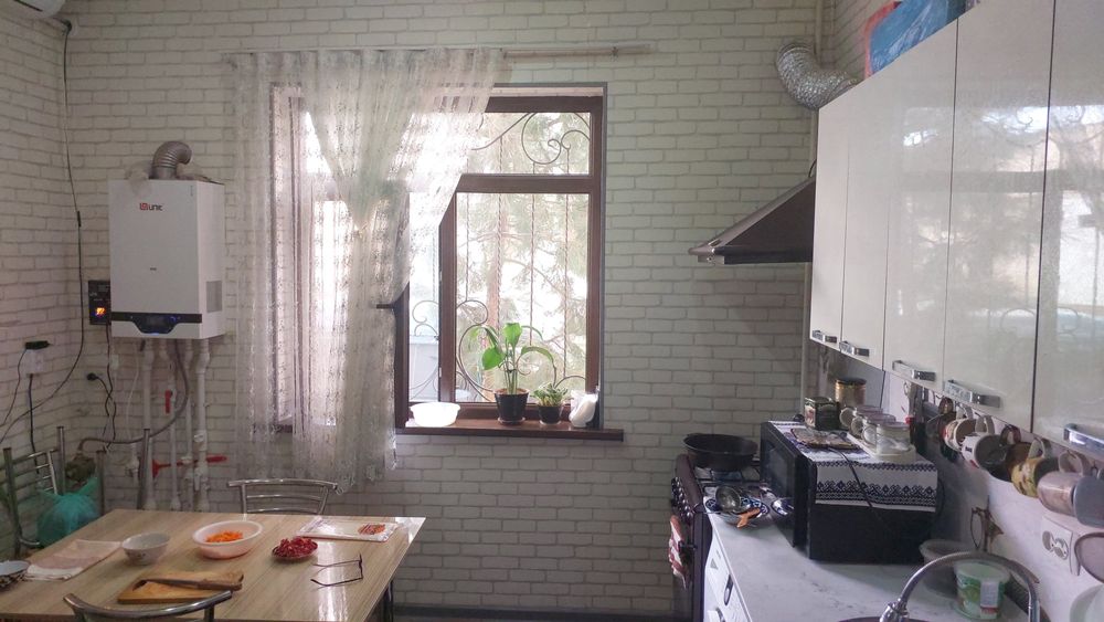 Продаётся дом коттедж 3 комната  1.5 сотки