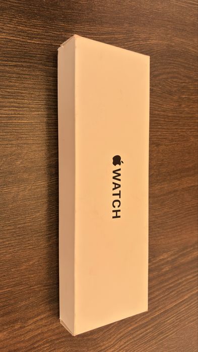 Apple watch SE 2021 40мм + каишка S/M размер