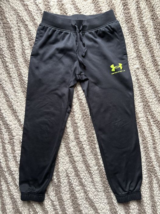Спортен екип Under Armour