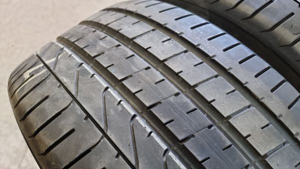 305/40/20 PIRELLI 2бр