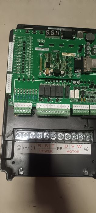 Преоброзователь частотный 7.5 кв