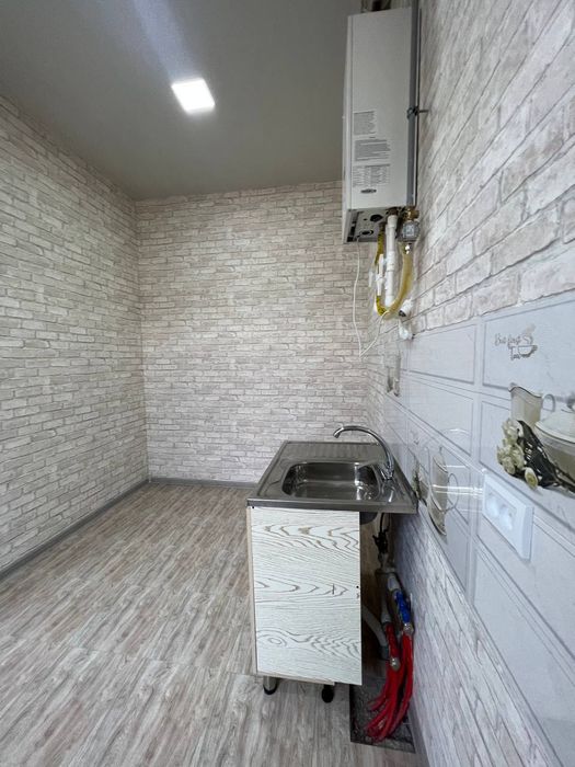 Новостройка 1 комнатную квартиру на земле 30 м2. Старые Сергели кирпич