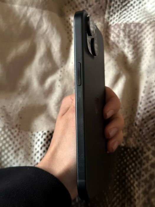 iPhone 15 128GB Black