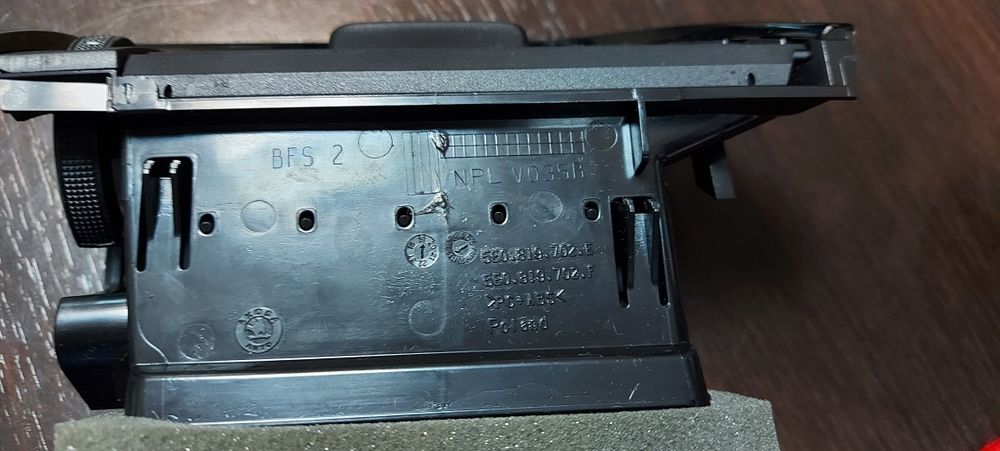 Grila ventilatie skoda Octavia 3 OEM noua
