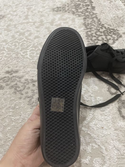 Кеды новые продам