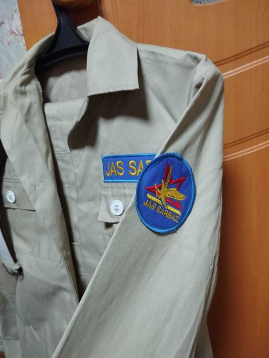 Продам форму жас сарбаз вместе с берцы