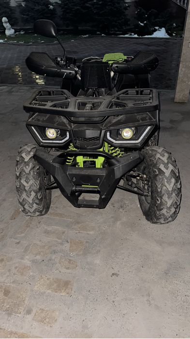 Продаю квадроцикл