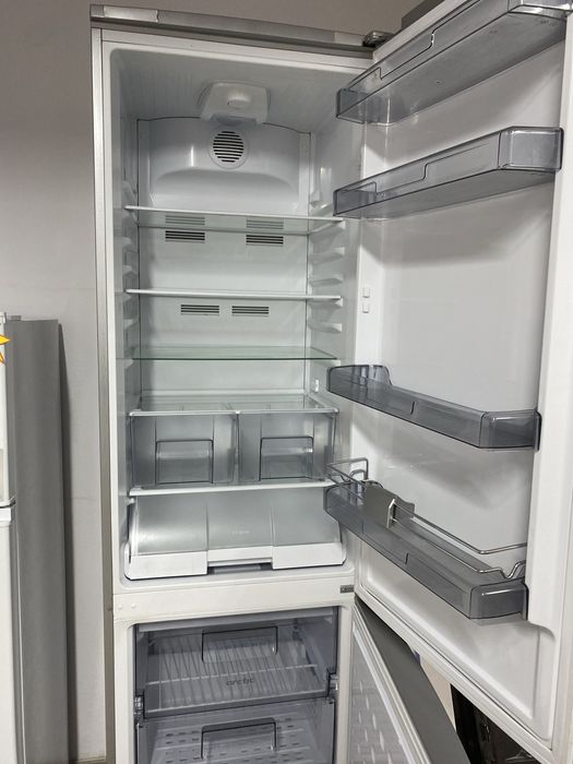 Frigider Artic / No Frost / 1,80 m