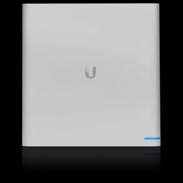 Ubiquiti контроллер UniFi Cloud Key Gen2 Plus SSD